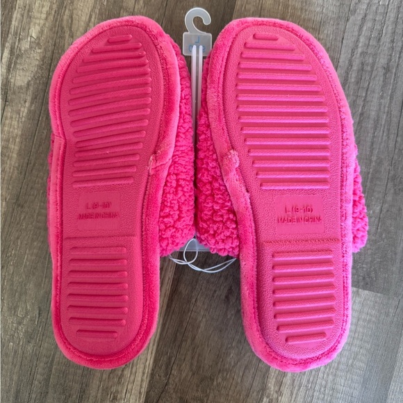 Wondershop Target Womens Holiday Slippers Oh What Fun Pink Sherpa Size M/L - Picture 10 of 11